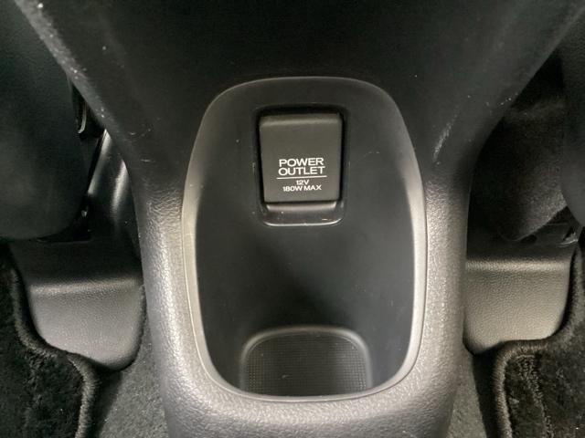 ヴェゼル ハイブリッドＸ・ホンダセンシング　地デジ　Ａクルーズ　Ｂモニ　スマキー　オートエアコン　ＶＳＡ　ＬＥＤヘッドライト　ＥＴＣ車載器　カーテンエアバッグ　ＡＢＳ　パワーウィンドウ　ＵＳＢ　Ｗエアバッグ（35枚目）