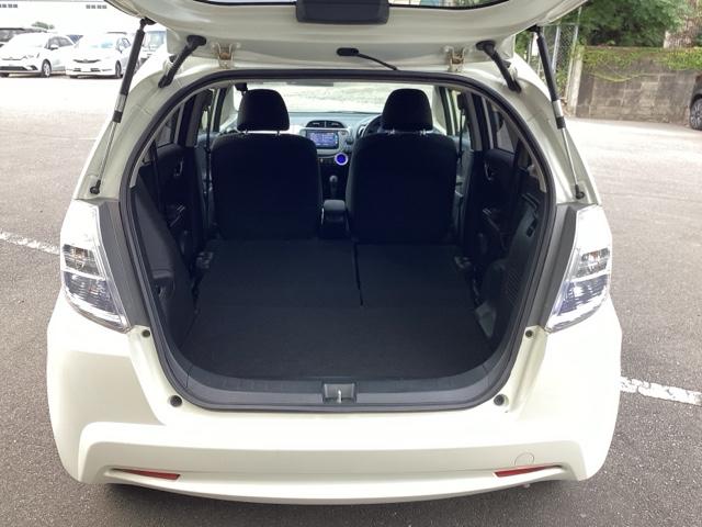 フィットハイブリッド スマートセレクション ディスチャージヘッドライト+オートライトコントロール 地デジTV DVD スマートキー オートクルーズコントロール ETC イモビ バックカメラ キーフリー オートエアコン ABS パワーウィンドウ(38枚目)