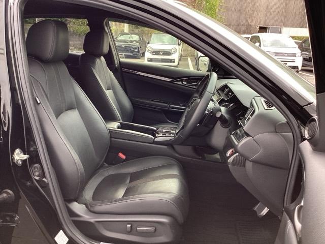 シビック ハッチバック トップロードサンルーフナビ装着用スペシャルパッケージ+ETC車載器LEDヘッドライトHondaSENSING渋滞追従機能レザーインテリア 盗難防止装置 Bモニター 整備記録簿 横滑防止 LEDライト(17枚目)