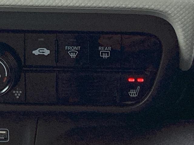 N-WGN Lホンダセンシング ETC/純正ナビ/バックモニター/ホンダセンシング ETC装備 Bモニタ 1オナ LEDランプ シートヒータ DVD フルセグ 横滑り防止機能 USBポート パーキングセンサー キーフリー ナビTV(15枚目)