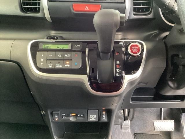 N-BOX GSSパッケージ ETC/純正ナビ/バックモニター Iストップ 両側スライド片側電動ドア ダブルエアバック TVナビ 点検記録簿 イモビ 1セグTV 前席シートヒーター スマートキー&プッシュスタート ベンチシ-ト(14枚目)