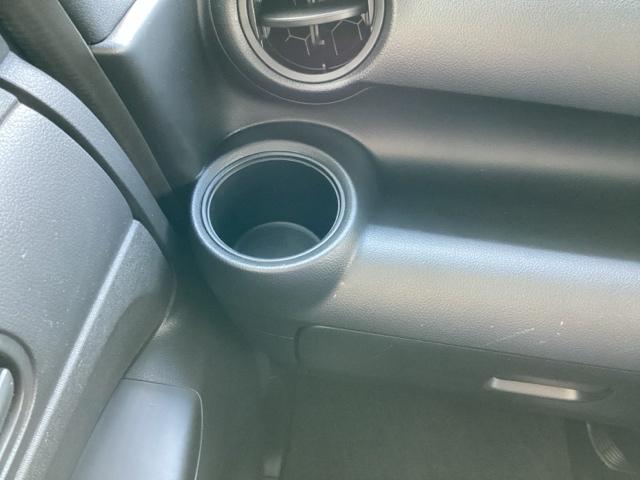 N-BOX GSSパッケージ ETC/純正ナビ/バックモニター Iストップ 両側スライド片側電動ドア ダブルエアバック TVナビ 点検記録簿 イモビ 1セグTV 前席シートヒーター スマートキー&プッシュスタート ベンチシ-ト(24枚目)