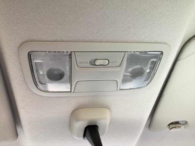 N-BOX GSSパッケージ ETC/純正ナビ/バックモニター Iストップ 両側スライド片側電動ドア ダブルエアバック TVナビ 点検記録簿 イモビ 1セグTV 前席シートヒーター スマートキー&プッシュスタート ベンチシ-ト(26枚目)