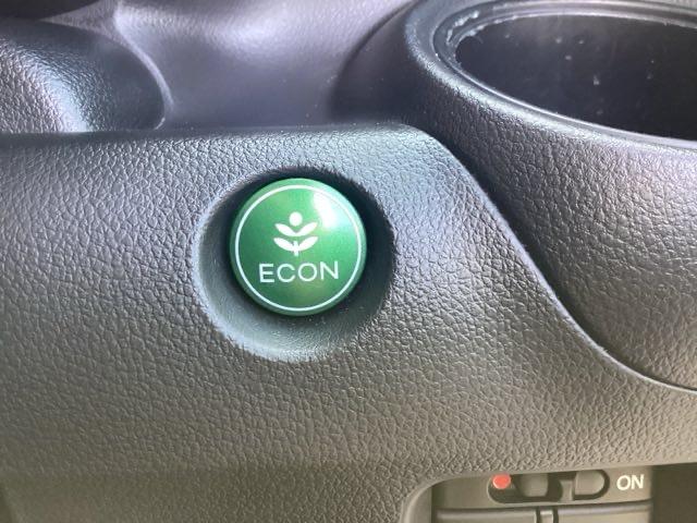 N-BOX GSSパッケージ ETC/純正ナビ/バックモニター Iストップ 両側スライド片側電動ドア ダブルエアバック TVナビ 点検記録簿 イモビ 1セグTV 前席シートヒーター スマートキー&プッシュスタート ベンチシ-ト(30枚目)