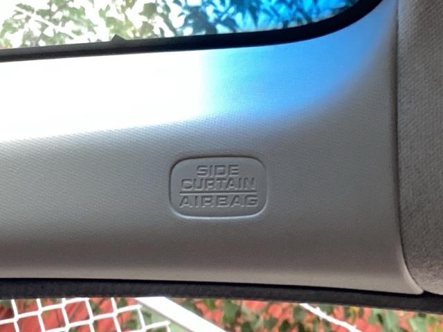 ヴェゼル Ｘ　ナビ装着用スペシャルパッケージあんしんパッケージ　リアカメラ　スマ－トキ－　記録簿　サイドエアバッグ　ＥＴＣ車載器　パワーウィンドウ　盗難防止システム　横滑り防止　ＬＥＤヘッドランプ　クルコン　ＰＳ（29枚目）