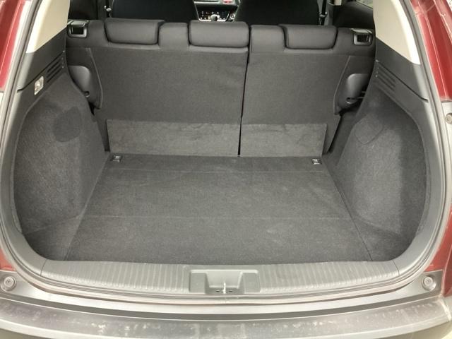 ヴェゼル Ｘ　ナビ装着用スペシャルパッケージあんしんパッケージ　リアカメラ　スマ－トキ－　記録簿　サイドエアバッグ　ＥＴＣ車載器　パワーウィンドウ　盗難防止システム　横滑り防止　ＬＥＤヘッドランプ　クルコン　ＰＳ（35枚目）