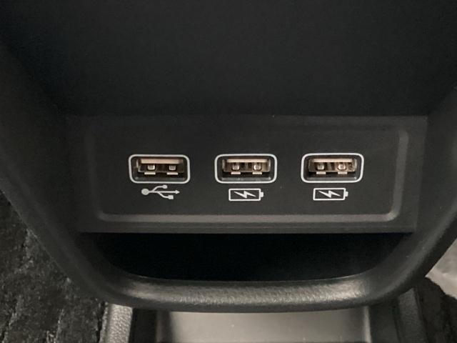 Ｎ－ＯＮＥ プレミアム　運転席／助手席シートヒータープライムスムースフロントシート　ＵＳＢポート　ＥＳＣ　コーナーセンサー　ＬＥＤ　シ－トヒ－タ－　バックカメラ　カーテンエアバック　スマートキー　ＡＡＣ　クルーズコントロール（25枚目）
