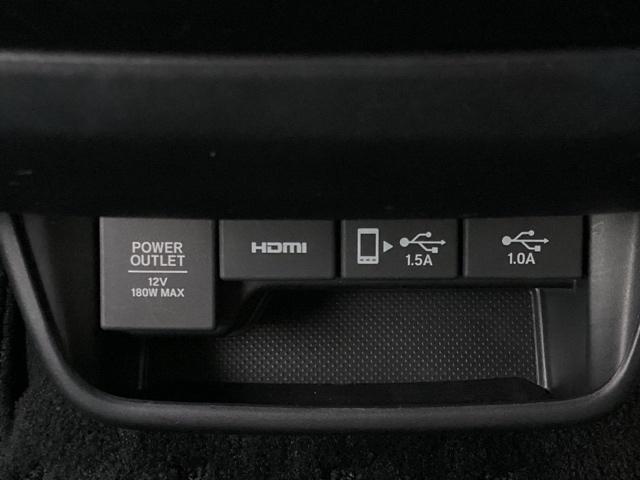 フリードハイブリッド ハイブリッド・EX Hondaインターナビ+リンクアップフリー+ETC車載器(ナビ連動)LEDヘッドライト+アクティブコーナリングライト 地デジフルセグTV シ-トヒ-タ- 整備記録簿 USB接続 リヤカメラ ABS(28枚目)