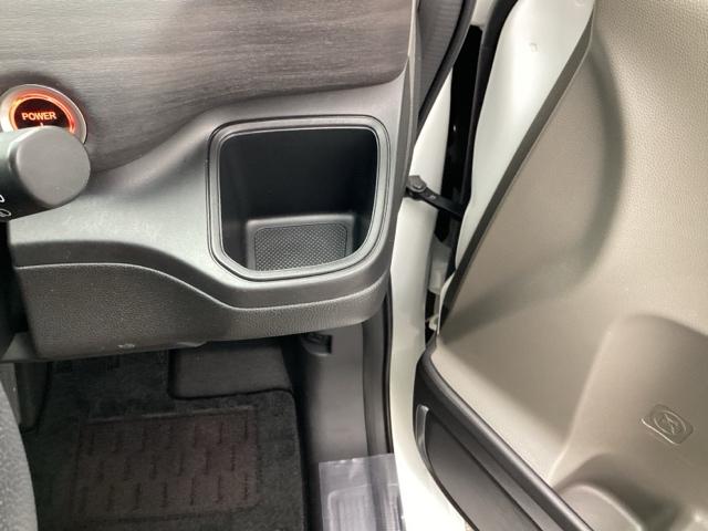 フリードハイブリッド ハイブリッド・EX Hondaインターナビ+リンクアップフリー+ETC車載器(ナビ連動)LEDヘッドライト+アクティブコーナリングライト 地デジフルセグTV シ-トヒ-タ- 整備記録簿 USB接続 リヤカメラ ABS(34枚目)