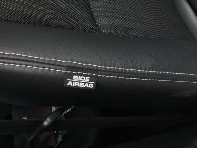 フリードハイブリッド ハイブリッド・EX Hondaインターナビ+リンクアップフリー+ETC車載器(ナビ連動)LEDヘッドライト+アクティブコーナリングライト 地デジフルセグTV シ-トヒ-タ- 整備記録簿 USB接続 リヤカメラ ABS(36枚目)