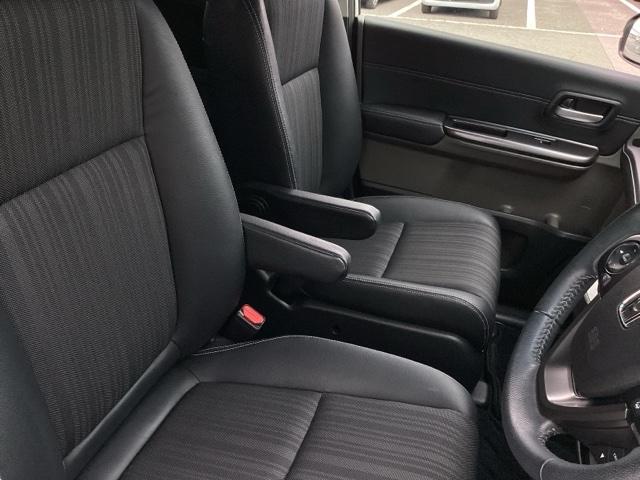 フリードハイブリッド ハイブリッド・EX Hondaインターナビ+リンクアップフリー+ETC車載器(ナビ連動)LEDヘッドライト+アクティブコーナリングライト 地デジフルセグTV シ-トヒ-タ- 整備記録簿 USB接続 リヤカメラ ABS(37枚目)