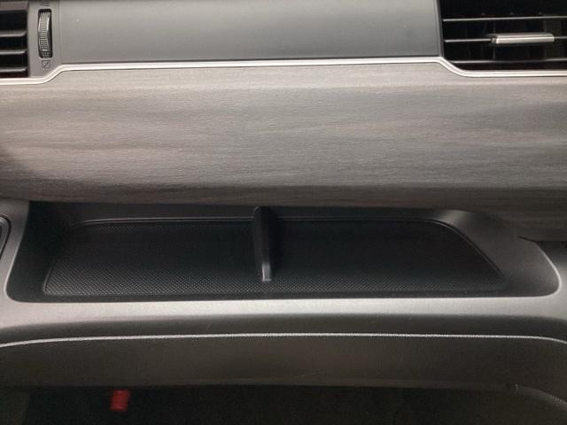 フリードハイブリッド ハイブリッド・EX Hondaインターナビ+リンクアップフリー+ETC車載器(ナビ連動)LEDヘッドライト+アクティブコーナリングライト 地デジフルセグTV シ-トヒ-タ- 整備記録簿 USB接続 リヤカメラ ABS(49枚目)