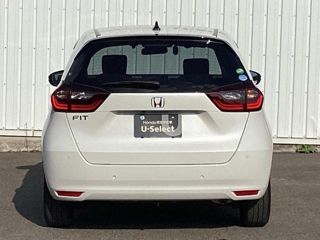 フィット ホーム HondaCONNECTforGathers+ナビ装着用スペシャルパッケージ リアカメ LEDライト クリアランスソナー ドラレコ 記録簿付 エアバッグ iストップ スマ-トキ- 盗難防止装置 DVD(9枚目)
