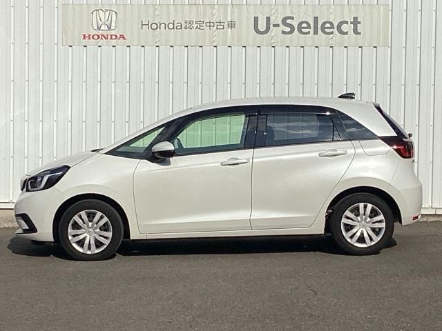 フィット ホーム HondaCONNECTforGathers+ナビ装着用スペシャルパッケージ リアカメ LEDライト クリアランスソナー ドラレコ 記録簿付 エアバッグ iストップ スマ-トキ- 盗難防止装置 DVD(10枚目)