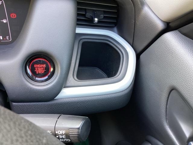 フィット ホーム HondaCONNECTforGathers+ナビ装着用スペシャルパッケージ リアカメ LEDライト クリアランスソナー ドラレコ 記録簿付 エアバッグ iストップ スマ-トキ- 盗難防止装置 DVD(31枚目)