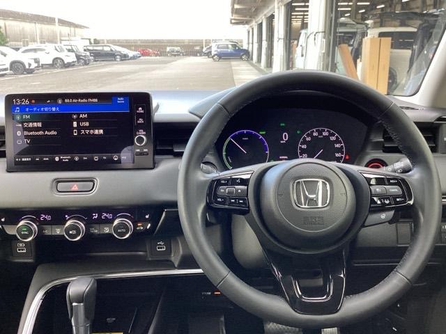 ヴェゼル e:HEVZ ブラインドスポットインフォメーション後退出庫サポートハンズフリーアクセスパワーテールゲート(予約クローズ機能付 スマキ Pトランク フルオートエアコン Dレコ エアバッグ 両席エアバック Rカメ(3枚目)