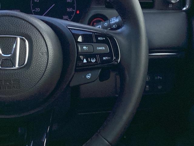 ヴェゼル e:HEVZ ブラインドスポットインフォメーション後退出庫サポートハンズフリーアクセスパワーテールゲート(予約クローズ機能付 スマキ Pトランク フルオートエアコン Dレコ エアバッグ 両席エアバック Rカメ(32枚目)