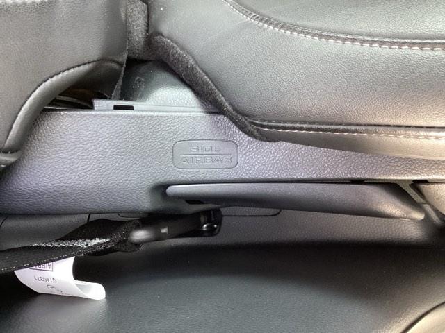 ヴェゼル e:HEVZ ブラインドスポットインフォメーション後退出庫サポートハンズフリーアクセスパワーテールゲート(予約クローズ機能付 スマキ Pトランク フルオートエアコン Dレコ エアバッグ 両席エアバック Rカメ(37枚目)