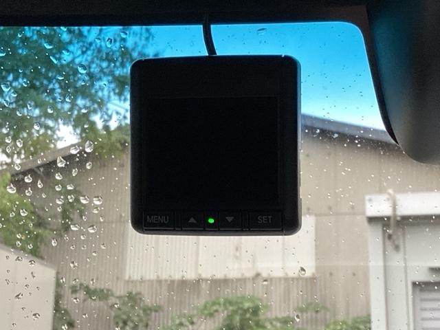 N-BOXカスタム G・Lホンダセンシング ETC/ディスプレイオーディオ/バックモニター/ホンダセンシング 整備記録簿 助手席エアバッグ 1セグTV キーレス アイドリングST セキュリティーアラーム スマ-トキ- コーナーセンサ リアカメラ(13枚目)