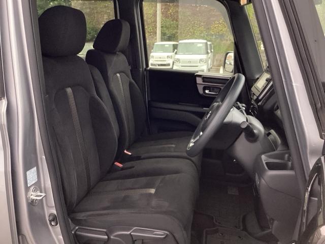 N-BOXカスタム G・Lホンダセンシング ETC/ディスプレイオーディオ/バックモニター/ホンダセンシング 整備記録簿 助手席エアバッグ 1セグTV キーレス アイドリングST セキュリティーアラーム スマ-トキ- コーナーセンサ リアカメラ(17枚目)