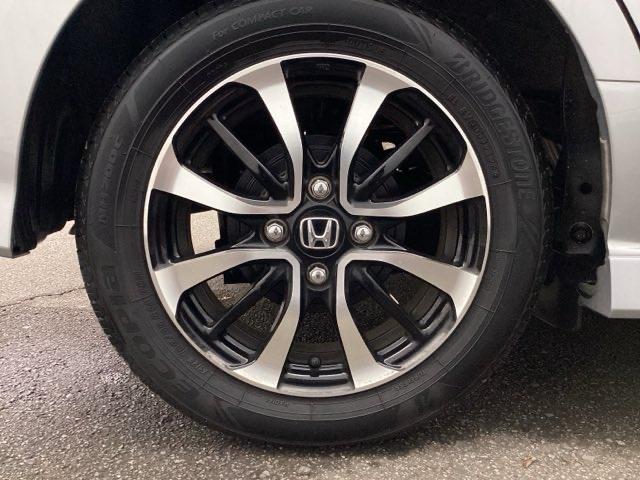 N-BOXカスタム G・Lホンダセンシング ETC/ディスプレイオーディオ/バックモニター/ホンダセンシング 整備記録簿 助手席エアバッグ 1セグTV キーレス アイドリングST セキュリティーアラーム スマ-トキ- コーナーセンサ リアカメラ(21枚目)