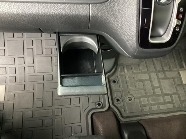 N-BOXカスタム G・Lホンダセンシング ETC/ディスプレイオーディオ/バックモニター/ホンダセンシング 整備記録簿 助手席エアバッグ 1セグTV キーレス アイドリングST セキュリティーアラーム スマ-トキ- コーナーセンサ リアカメラ(26枚目)