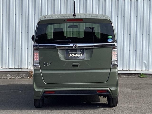 Ｎ－ＢＯＸスラッシュ Ｇ・Ｌパッケージ　ナビ装着用スペシャルパッケージ＋ＥＴＣ車載器（ナビ連動）＋充電用　フルセグテレビ　ＵＳＢポート　キーレスエントリー　Ｒカメラ　ナビ・ＴＶ　横滑り防止機能　ＡＡＣ　ＤＶＤ再生　ＷエアＢ　スマキー　ＡＢＳ（9枚目）