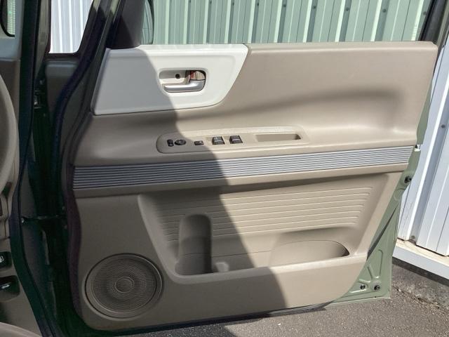 Ｎ－ＢＯＸスラッシュ Ｇ・Ｌパッケージ　ナビ装着用スペシャルパッケージ＋ＥＴＣ車載器（ナビ連動）＋充電用　フルセグテレビ　ＵＳＢポート　キーレスエントリー　Ｒカメラ　ナビ・ＴＶ　横滑り防止機能　ＡＡＣ　ＤＶＤ再生　ＷエアＢ　スマキー　ＡＢＳ（30枚目）