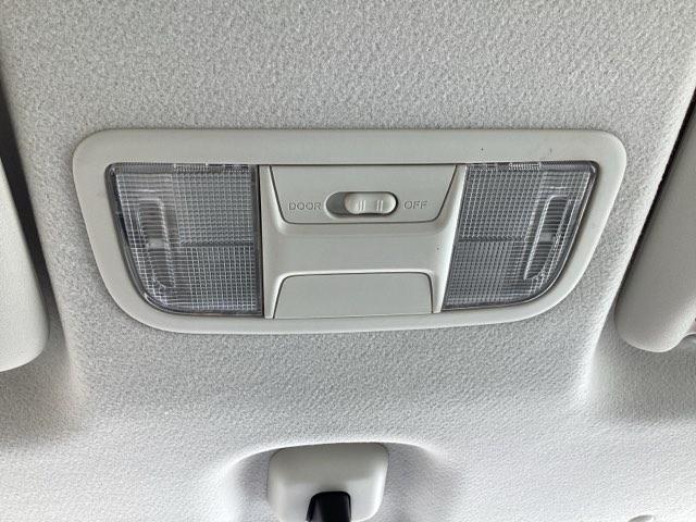 Ｎ－ＢＯＸスラッシュ Ｇ・Ｌパッケージ　ナビ装着用スペシャルパッケージ＋ＥＴＣ車載器（ナビ連動）＋充電用　フルセグテレビ　ＵＳＢポート　キーレスエントリー　Ｒカメラ　ナビ・ＴＶ　横滑り防止機能　ＡＡＣ　ＤＶＤ再生　ＷエアＢ　スマキー　ＡＢＳ（41枚目）