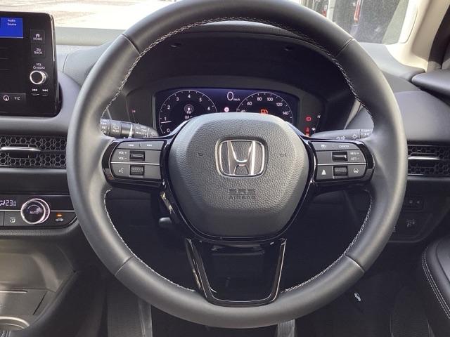 ZR-V X BSI・後退出庫サポートレス 1オーナー クリアランスソナー 地デジ Bカメ オートクルーズコントロール ESC サイドカーテンエアバック エアコン 盗難防止装置 アイドリングストップ LEDライト(16枚目)