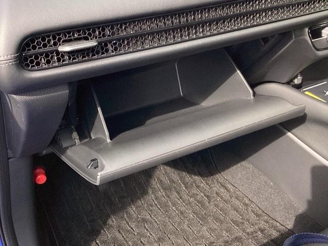 ZR-V X BSI・後退出庫サポートレス 1オーナー クリアランスソナー 地デジ Bカメ オートクルーズコントロール ESC サイドカーテンエアバック エアコン 盗難防止装置 アイドリングストップ LEDライト(43枚目)