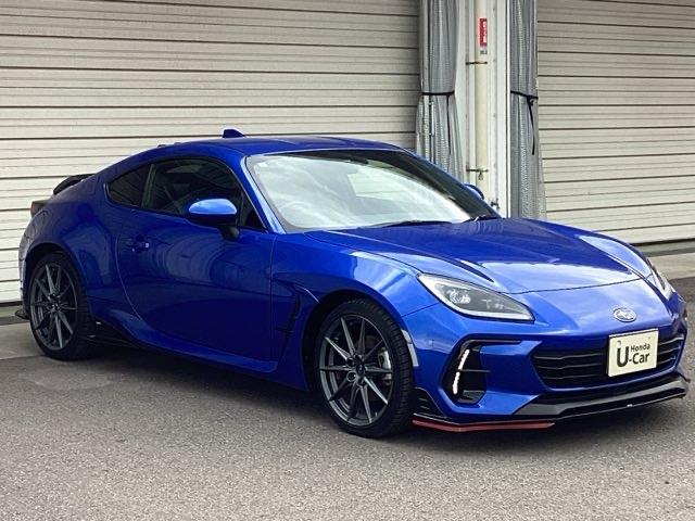 ＢＲＺ Ｓ　６ＭＴ／ドラレコ／ＥＴＣ　スマートキ　キーレスエントリー　地デジ　ヘッドライトＬＥＤ　ＥＳＣ　盗難防止システム　クルーズコントロール　ＡＡＣ　助手席エアバッグ　運転席エアバッグ　ＡＢＳ　ＤＶＤ視聴（7枚目）