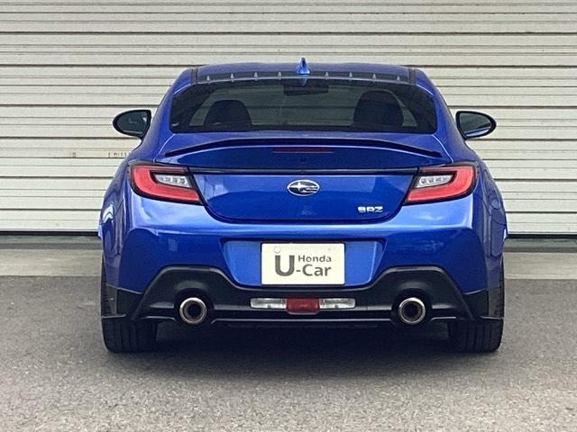 ＢＲＺ Ｓ　６ＭＴ／ドラレコ／ＥＴＣ　スマートキ　キーレスエントリー　地デジ　ヘッドライトＬＥＤ　ＥＳＣ　盗難防止システム　クルーズコントロール　ＡＡＣ　助手席エアバッグ　運転席エアバッグ　ＡＢＳ　ＤＶＤ視聴（8枚目）