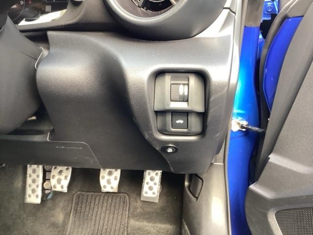 ＢＲＺ Ｓ　６ＭＴ／ドラレコ／ＥＴＣ　スマートキ　キーレスエントリー　地デジ　ヘッドライトＬＥＤ　ＥＳＣ　盗難防止システム　クルーズコントロール　ＡＡＣ　助手席エアバッグ　運転席エアバッグ　ＡＢＳ　ＤＶＤ視聴（31枚目）