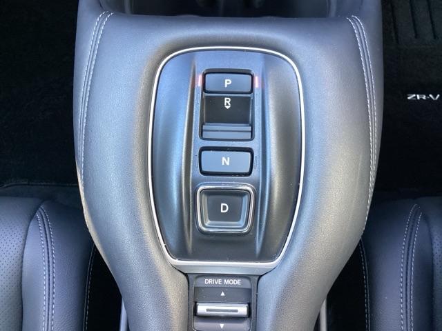 ＺＲ－Ｖ ｅ：ＨＥＶＺ　ブラインドスポットインフォメーション後退出庫サポートアダプティブドライビングビームマルチビューカメラシステム　Ｐセンサー　レザー　Ｂカメラ　サイドエアバック　パワ－シ－ト　ナビＴＶ　ＬＥＤヘッドライト（27枚目）