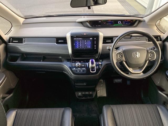 フリードハイブリッド ハイブリッド・EX ETC/純正ナビ/バックモニター/ホンダセンシング/社外ドラレコ 地デジフルセグTV シ-トヒ-タ- 整備記録簿 リヤカメラ LEDライト フルオートエアコン ABS ドラレコ付 DVD再生可(2枚目)