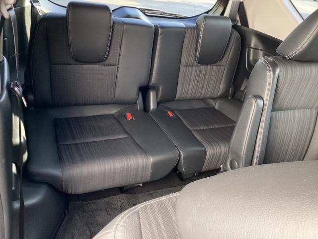 フリードハイブリッド ハイブリッド・EX ETC/純正ナビ/バックモニター/ホンダセンシング/社外ドラレコ 地デジフルセグTV シ-トヒ-タ- 整備記録簿 リヤカメラ LEDライト フルオートエアコン ABS ドラレコ付 DVD再生可(18枚目)