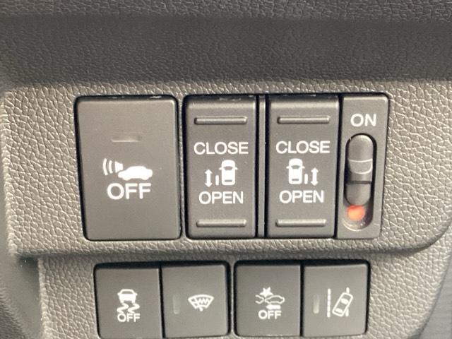 フリードハイブリッド ハイブリッド・EX ETC/純正ナビ/バックモニター/ホンダセンシング/社外ドラレコ 地デジフルセグTV シ-トヒ-タ- 整備記録簿 リヤカメラ LEDライト フルオートエアコン ABS ドラレコ付 DVD再生可(35枚目)