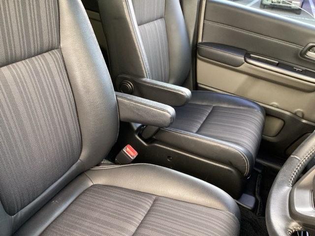 フリードハイブリッド ハイブリッド・EX ETC/純正ナビ/バックモニター/ホンダセンシング/社外ドラレコ 地デジフルセグTV シ-トヒ-タ- 整備記録簿 リヤカメラ LEDライト フルオートエアコン ABS ドラレコ付 DVD再生可(39枚目)