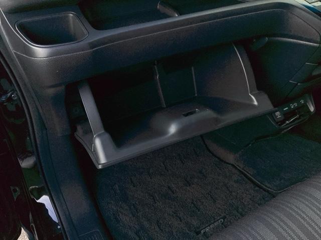 フリードハイブリッド ハイブリッド・EX ETC/純正ナビ/バックモニター/ホンダセンシング/社外ドラレコ 地デジフルセグTV シ-トヒ-タ- 整備記録簿 リヤカメラ LEDライト フルオートエアコン ABS ドラレコ付 DVD再生可(52枚目)