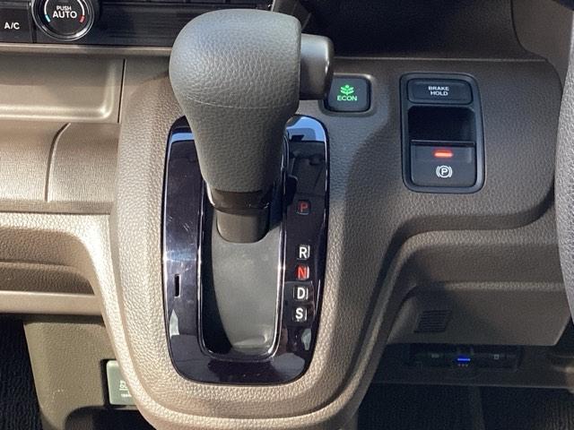 Ｎ－ＷＧＮ Ｇホンダセンシング　ＥＴＣ／ホンダセンシング／ハロゲンライト　バックソナー　イモビライザー　横滑り防止　エアコン　パワーウインドウ　キーレスエントリー　パワーステアリング　記録簿　両席エアバック　ＡＢＳ　ｉ－ｓｔｏｐ（14枚目）