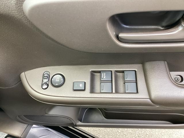 Ｎ－ＷＧＮ Ｇホンダセンシング　ＥＴＣ／ホンダセンシング／ハロゲンライト　バックソナー　イモビライザー　横滑り防止　エアコン　パワーウインドウ　キーレスエントリー　パワーステアリング　記録簿　両席エアバック　ＡＢＳ　ｉ－ｓｔｏｐ（32枚目）