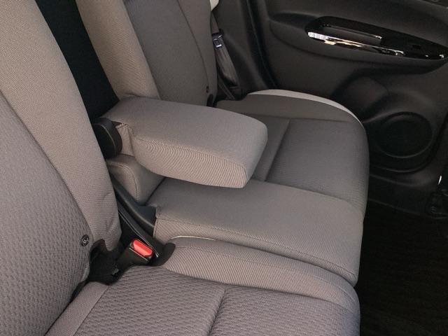 フィット ｅ：ＨＥＶクロスター　ＥＴＣ／純正ナビ／バックモニター／ホンダセンシング　フルオートエアコン　整備記録簿　前後センサー　ＬＥＤランプ　エアバッグ　サイドエアバック　地デジ　オートクルーズコントロール　ＶＳＡ　バックカメラ（38枚目）