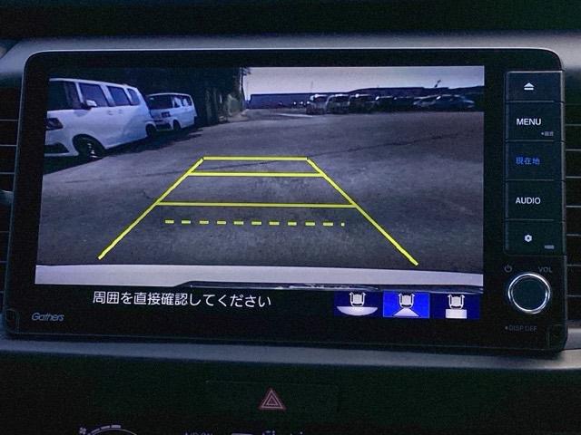 フィット ｅ：ＨＥＶホーム　ＥＴＣ／純正ナビ／バックモニター／ホンダセンシング　クリソナ　助手席エアバッグ　運転席エアバッグ　アイドリングストップ　ＬＥＤライト　ＵＳＢ接続　バックカメラ　ＡＢＳ　サイドエアバッグ　フルセグＴＶ（12枚目）