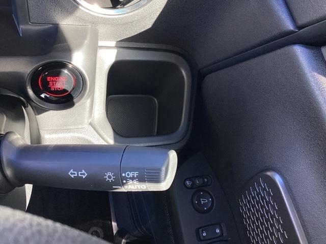 運転席側　カップホルダー