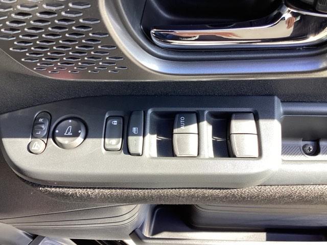 運転席ドアスイッチ