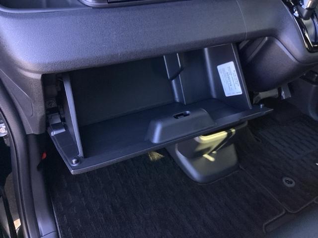 助手席側　収納