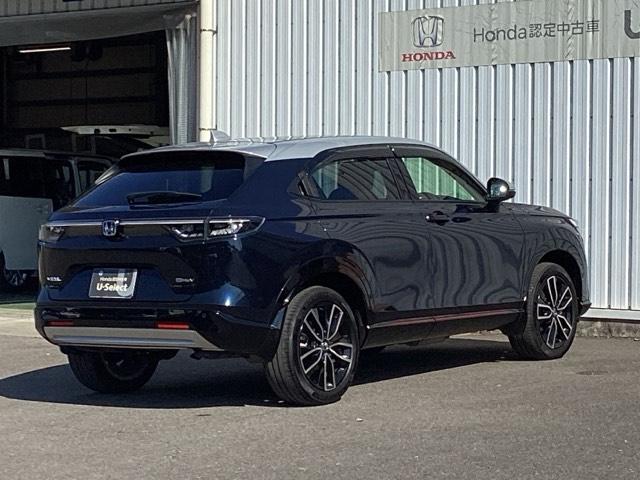 ヴェゼル ｅ：ＨＥＶＰＬａＹ　ＥＴＣ／純正ナビ／バックモニター／ホンダセンシング　衝突被害軽減ブレーキ　カーテンエアバッグ　盗難防止装置　アイドルストップ　ＡＢＳ　フルオートエアコン　リアカメラ　シートヒータ　エアバッグ　ドラレコ（8枚目）