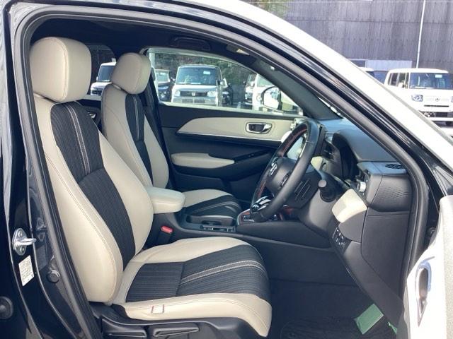 ヴェゼル ｅ：ＨＥＶＰＬａＹ　ＥＴＣ／純正ナビ／バックモニター／ホンダセンシング　衝突被害軽減ブレーキ　カーテンエアバッグ　盗難防止装置　アイドルストップ　ＡＢＳ　フルオートエアコン　リアカメラ　シートヒータ　エアバッグ　ドラレコ（16枚目）