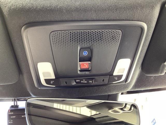 ヴェゼル ｅ：ＨＥＶＰＬａＹ　ＥＴＣ／純正ナビ／バックモニター／ホンダセンシング　衝突被害軽減ブレーキ　カーテンエアバッグ　盗難防止装置　アイドルストップ　ＡＢＳ　フルオートエアコン　リアカメラ　シートヒータ　エアバッグ　ドラレコ（26枚目）